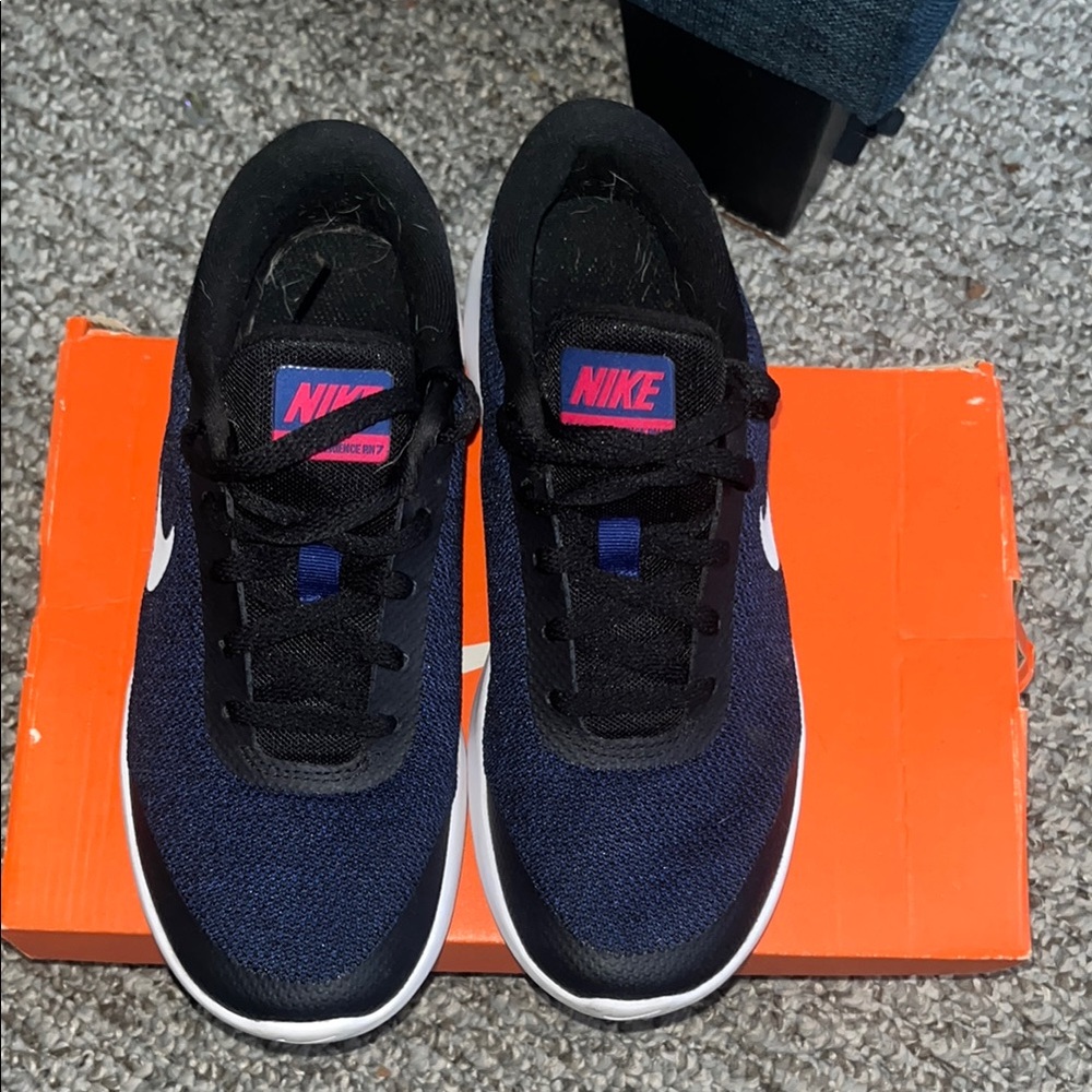 Nike Kids' Navy & Black Running Shoes with Pink Logo